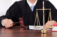 丁某某、赵某某、赵某某云南某某葡萄酒公司及第三人徐某某著作权侵权案